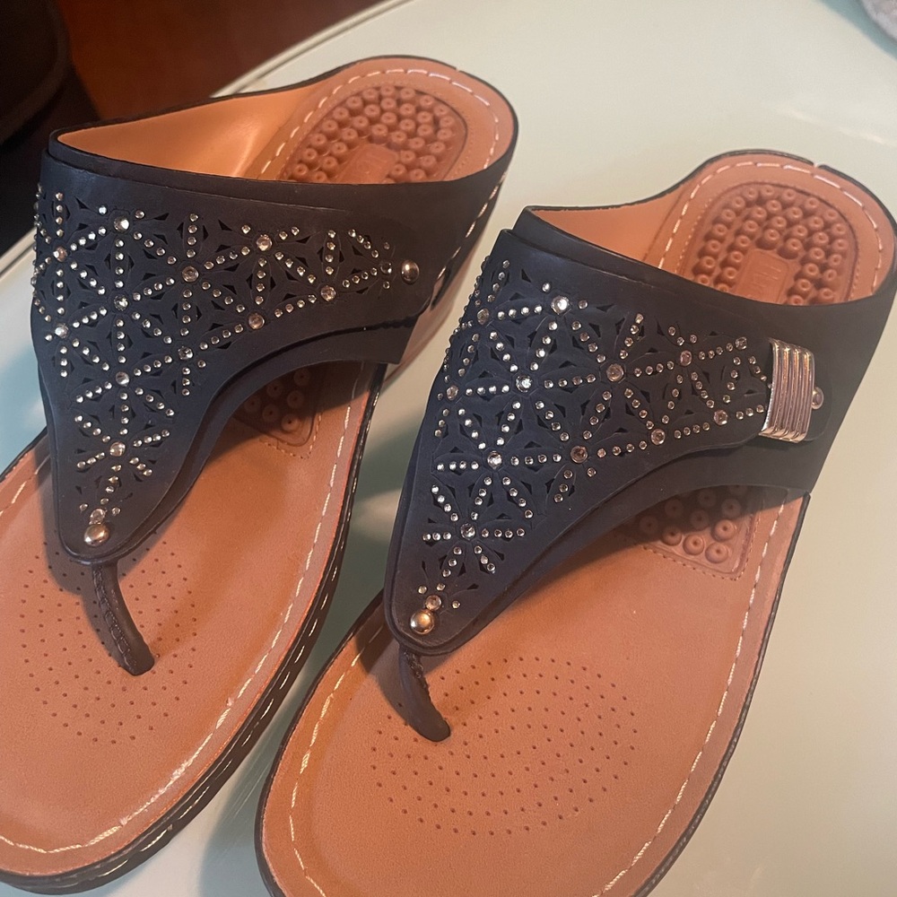 Elegant Black Embellished Women's Sandals ⭐️⭐️⭐️⭐️⭐️